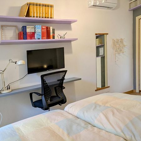 Alma Vacation Apartment In The Centre, Big Terrace Milan Bagian luar foto