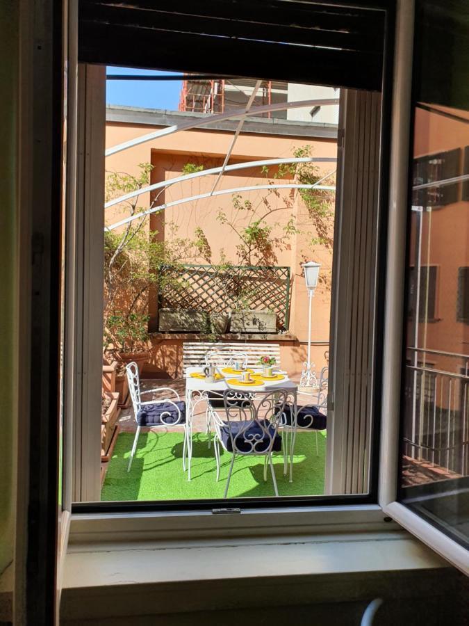 Alma Vacation Apartment In The Centre, Big Terrace Milan Bagian luar foto
