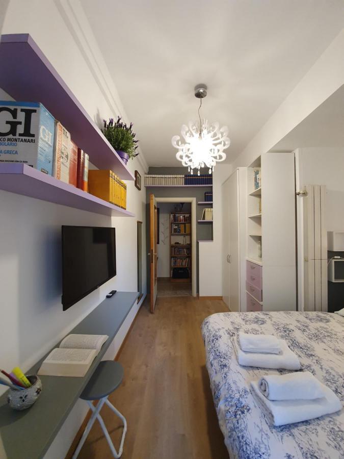 Alma Vacation Apartment In The Centre, Big Terrace Milan Bagian luar foto