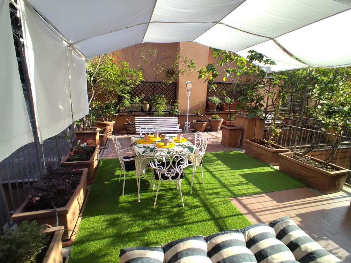 Alma Vacation Apartment In The Centre, Big Terrace Milan Bagian luar foto