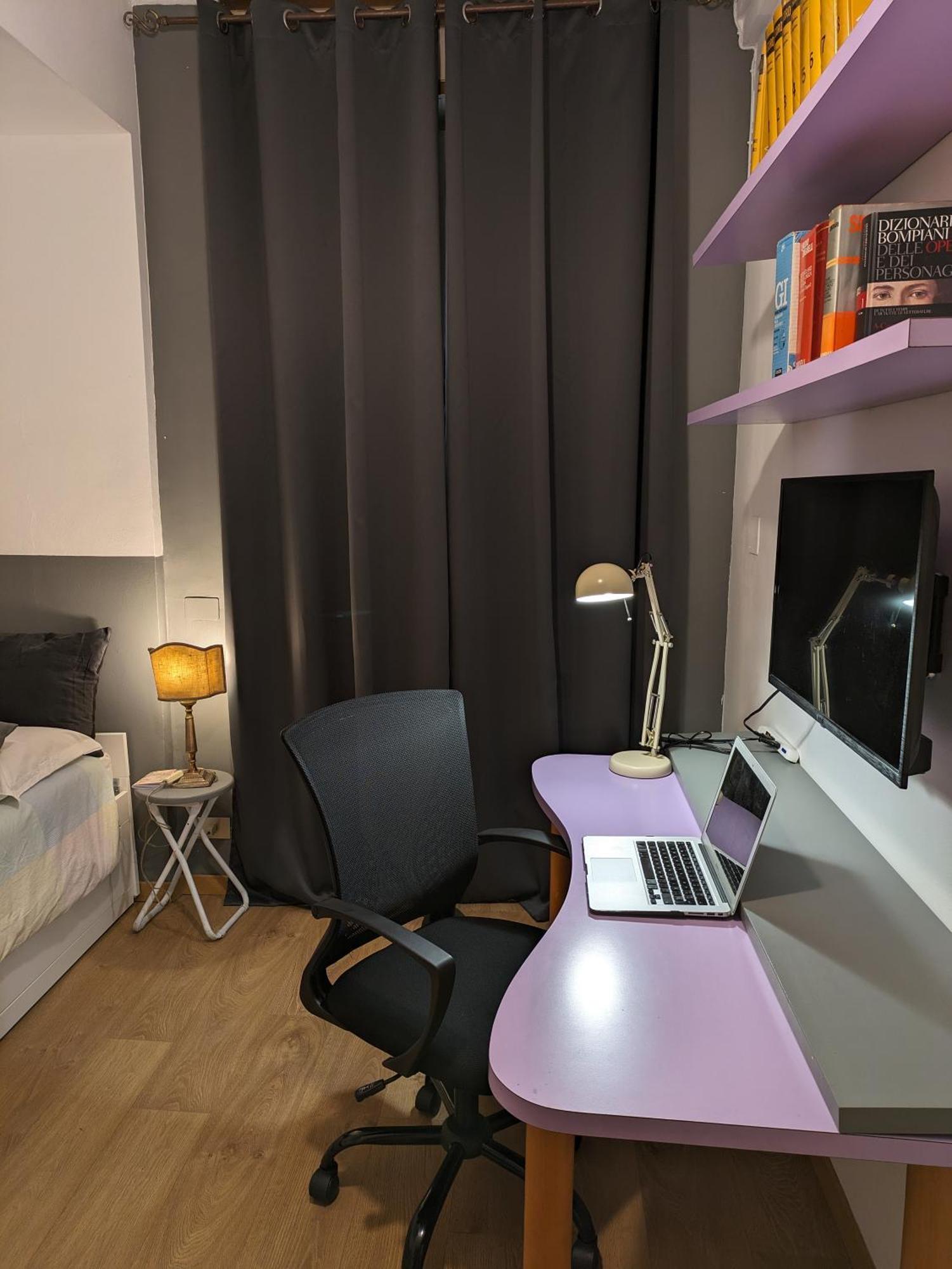 Alma Vacation Apartment In The Centre, Big Terrace Milan Bagian luar foto