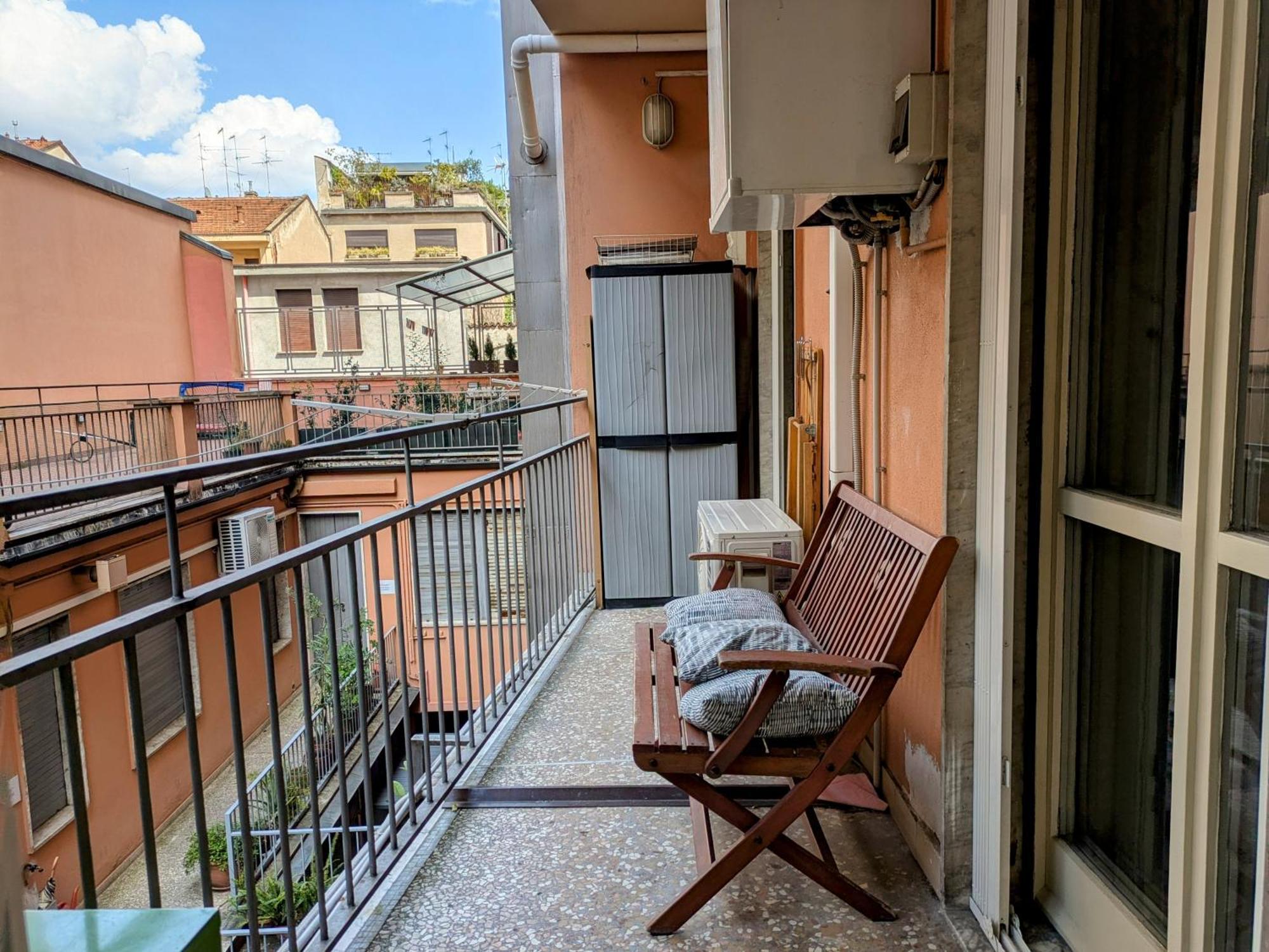 Alma Vacation Apartment In The Centre, Big Terrace Milan Bagian luar foto